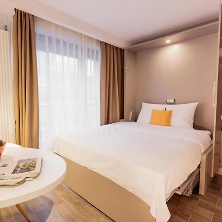 Beautiful 360 Serviced Apartment In Frankfurt 美因河畔法兰克福